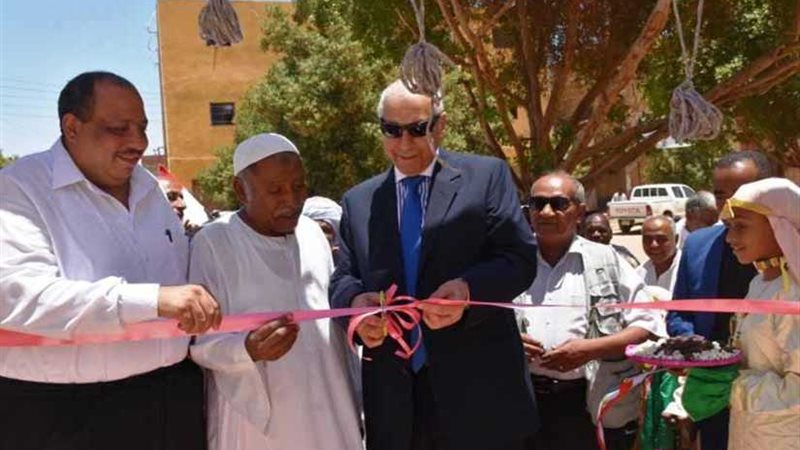 افتتاح معرض أهلاً