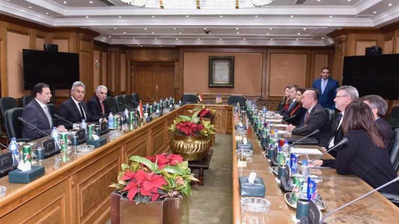 عرفان يستعرض جهود