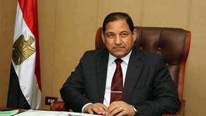 محافظ الغربية ينعى