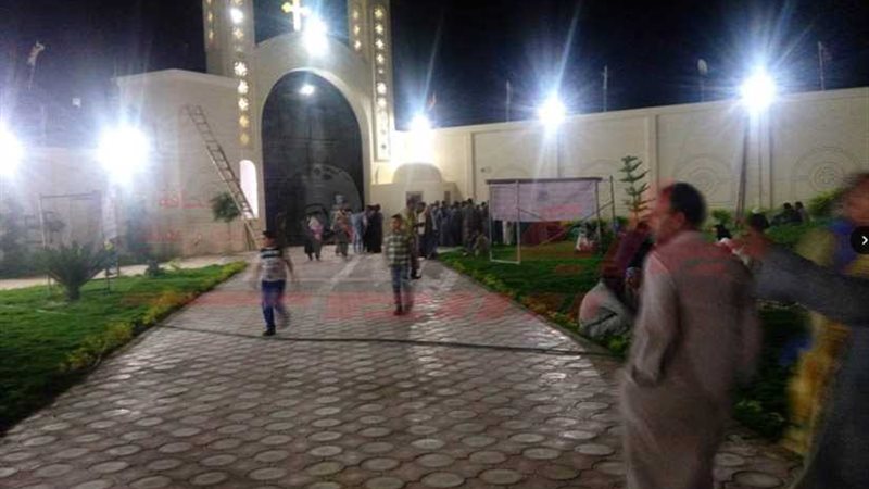 أهالى قرية العور