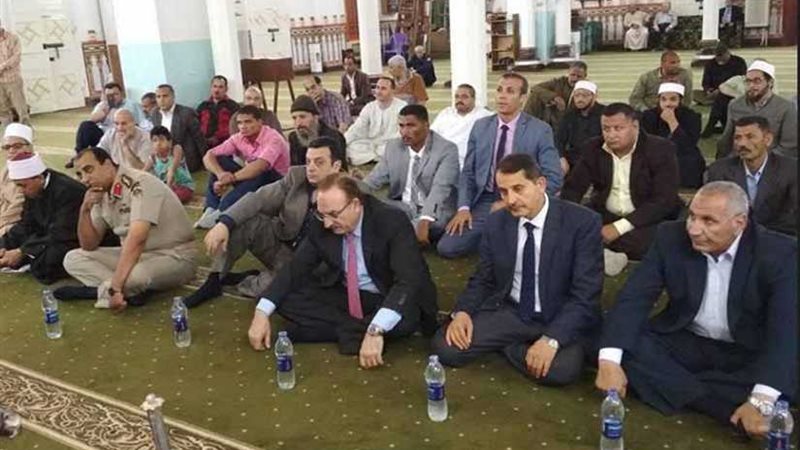 محافظ بني سويف يشهد