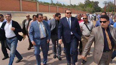 وزير القوى العاملة يتفقد أماكن قبول طلبات الترشح للانتخابات العمالية (صور- فيديو)