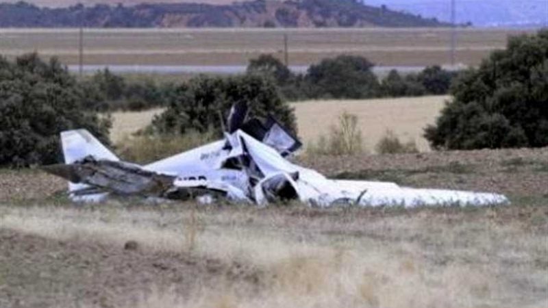 مصرع شخصين في تحطم