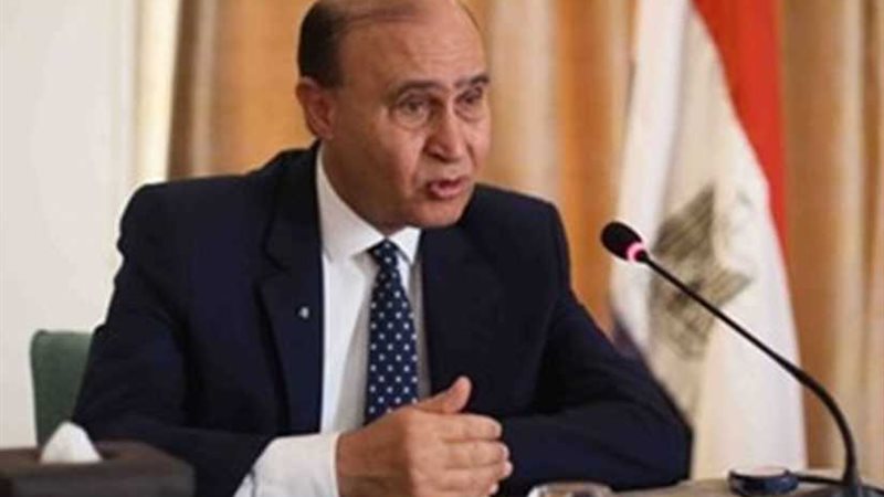 التمساح والرباط توقعان