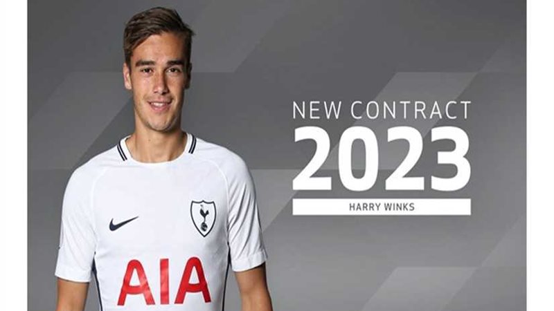 توتنهام يجدد عقد