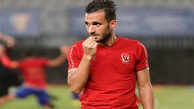 الأهلي ينفي رحيل معلول بعد كأس العالم