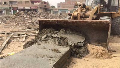 إزالة 40 حالة تعدٍ على الأراضي الزراعية بدير مواس