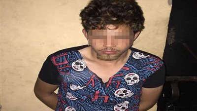 سقوط عاطل خطف حقيبة يد موظفة في التجمع الخامس