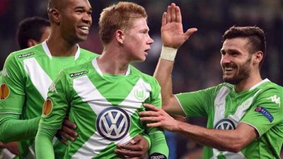 فولفسبورج يضمن مكانه بالدوري الألماني بفوزه على هولستين كييل
