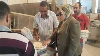 رئيس مدينة الدلنجات تتفقد المخبز الاستراتيجي 