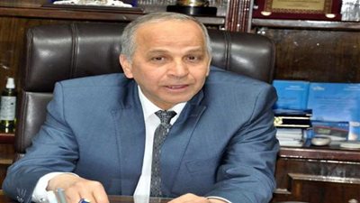 تعيين 11 من أسر الشهداء والمصابين في العمليات الحربية بقطاع الحكومة في القليوبية