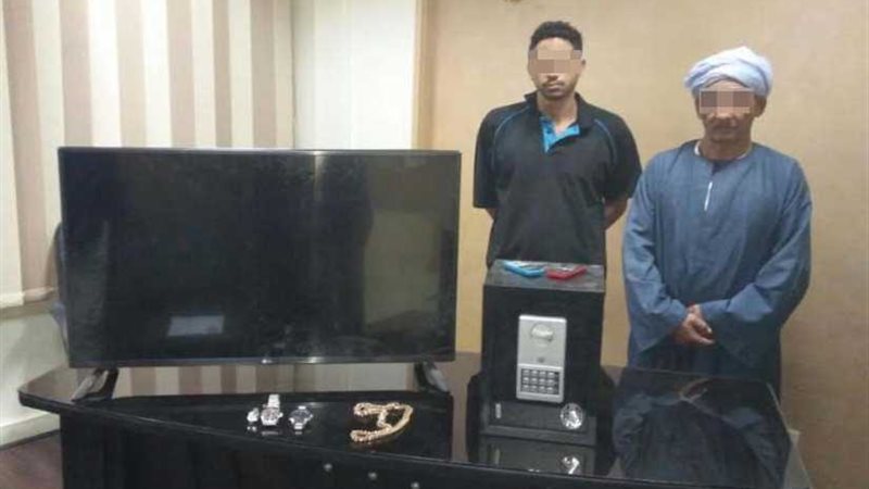 كاميرات المراقبة