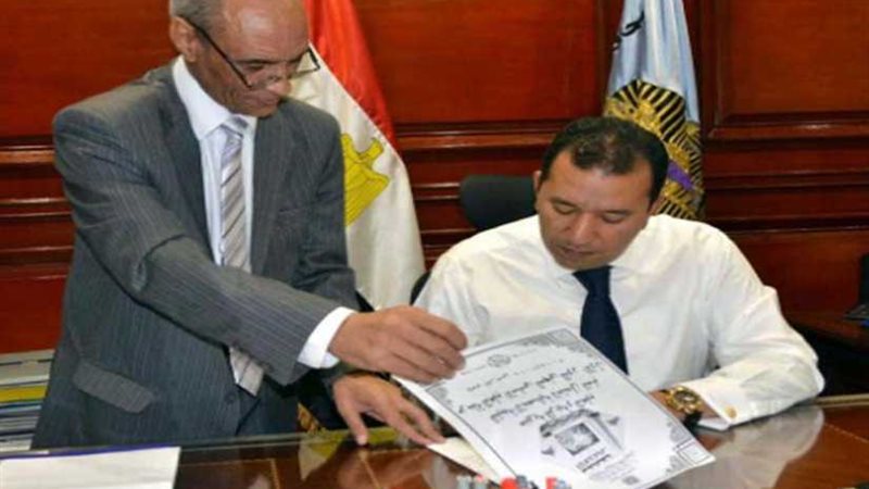 محافظ الأقصر يعتمد