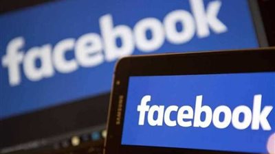 فيس بوك يدعو البريطانيين لإرسال صورهم العارية لحمايتهم من نشرها