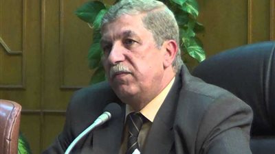 محافظ الإسماعيلية يعتمد نتيجة الإعدادية بنسبة 82%