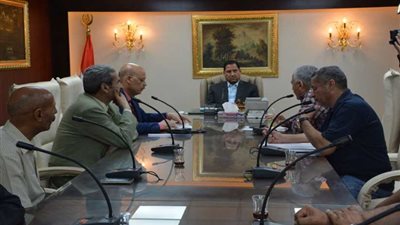 دعم مرفق النقل بطنطا والمحلة بـ 16 سيارة