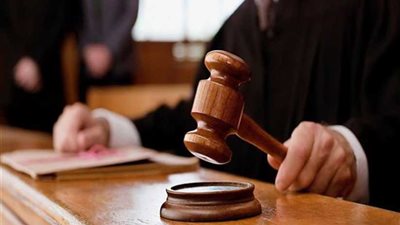 تأجيل محاكمة بديع والشاطر في 