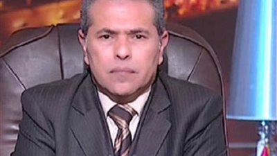 السيد عتيق: عكاشة متهم في جنحة تزوير وليس جناية