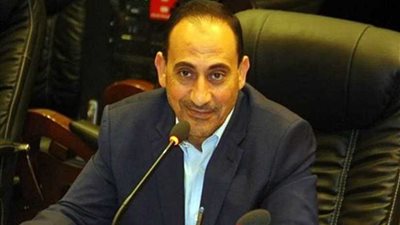 النائب محمد زين الدين يطالب بإقالة وزير الإسكان