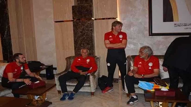 بعثة المنتخب تصل