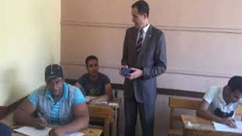 ضبط طالب انتحل صفة