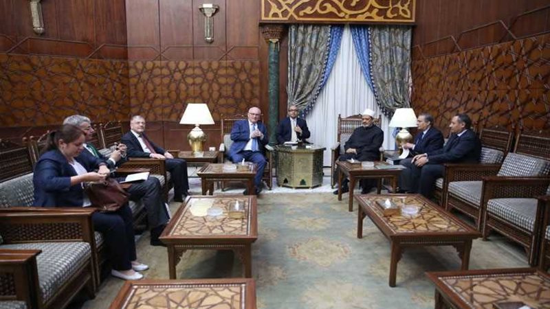 الإمام الأكبر: نقدر