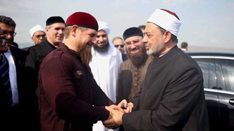 رئيس الشيشان يهنئ