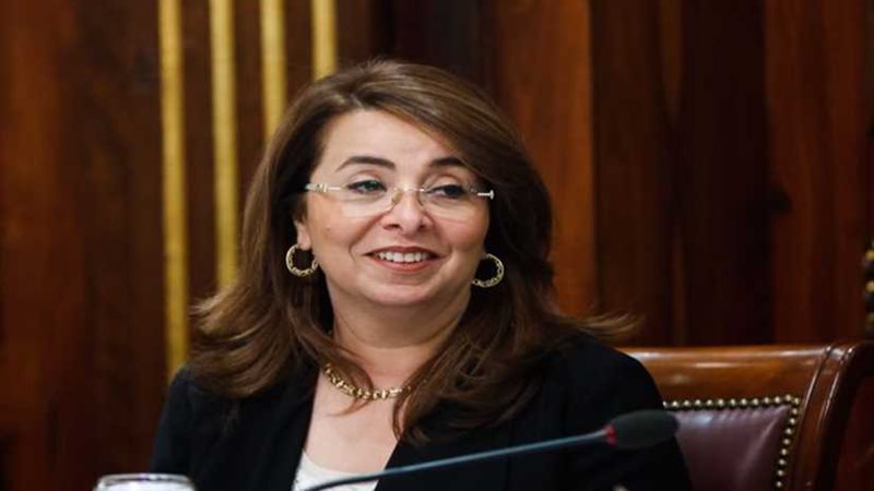 والى : بعثة البنك