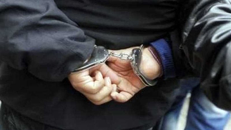 القبض على مسؤول المكتب