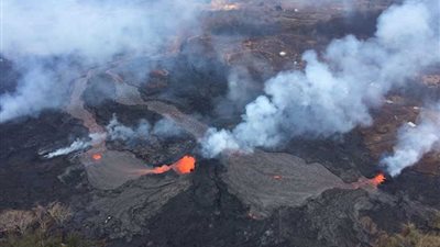 انفجارات بركانية جديدة بولاية هاواى تقذف حمما ورمادا