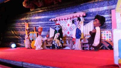 بالصور.. الليلة الكبيرة تجذب الجمهور.. وعروض فنية في 