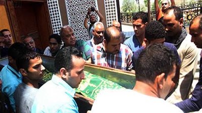 تشييع جثمان على لطفى رئيس وزراء مصر الأسبق من مسجد الشرطة (صور)