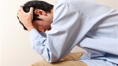 العادة السرية نهار رمضان تفطر وليس عليه كفارة