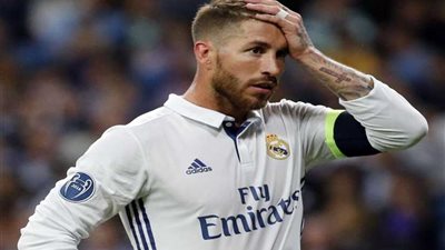 راموس يزيل الواتس آب بسبب عشاق محمد صلاح