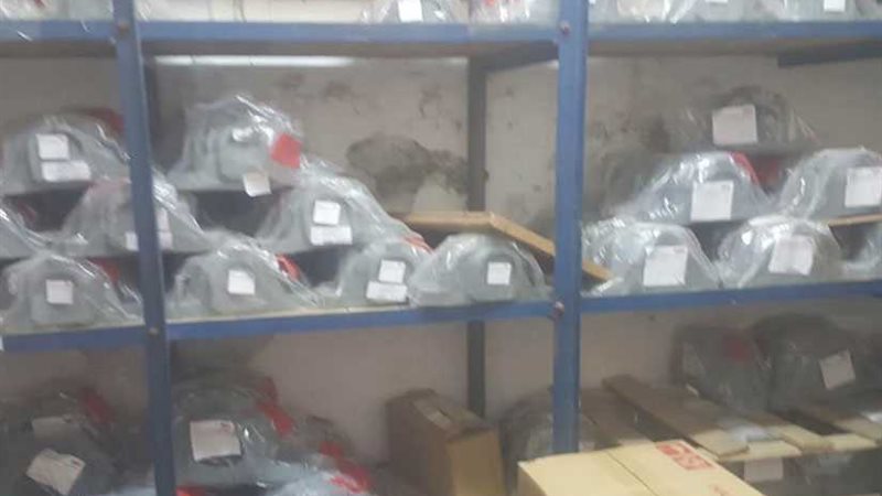 بالصور.. ضبط مخزن