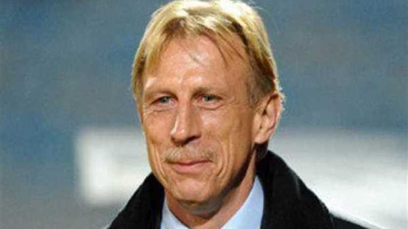 مدرب منتخب رومانيا