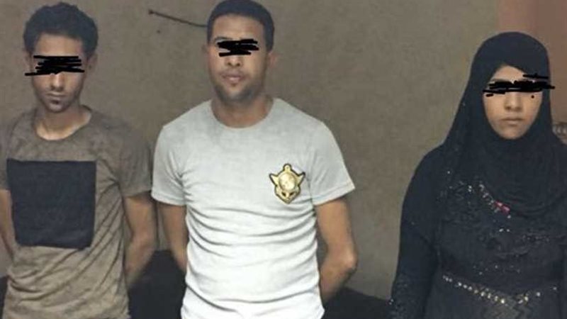 سقوط ربة منزل تتزعم