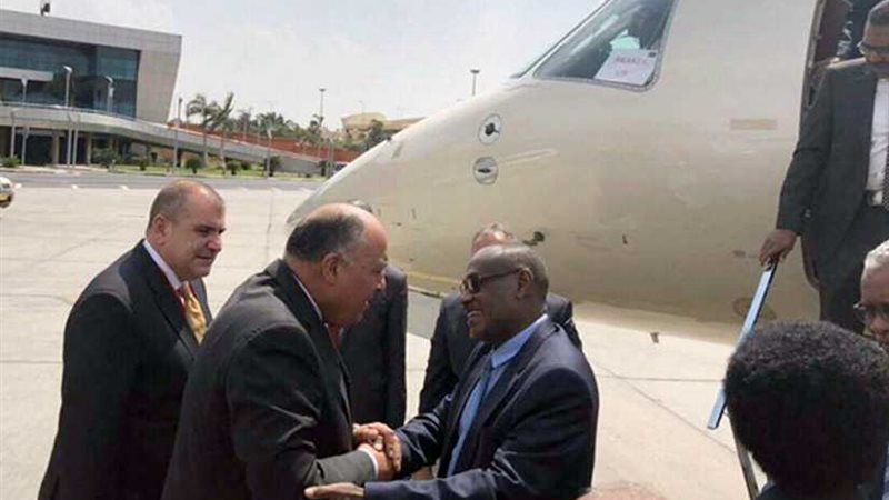 مباحثات بين سامح