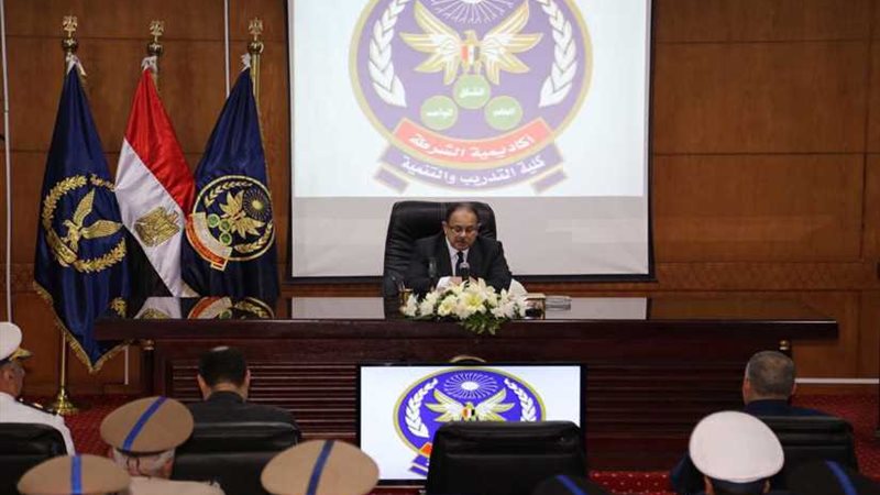 وزير الداخلية يتفقد