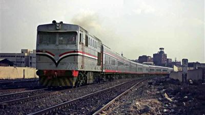 تأخر قطار (المنصورة / الزقازيق) نتيجة عطل مفاجئ بالجرار