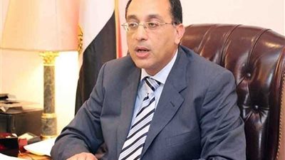 وزير الإسكان: جار توصيل خدمات الصرف الصحي لـ175 قرية بالشرقية