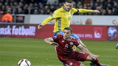 قبل السفر لروسيا ..السويد تتعادل مع الدانمارك سلبيا