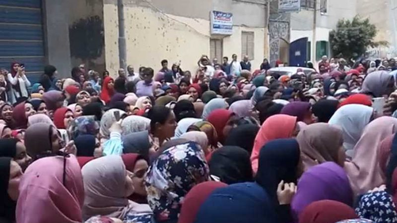 مشاجرات بين طالبات