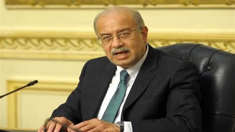 رئيس الوزراء يوقع