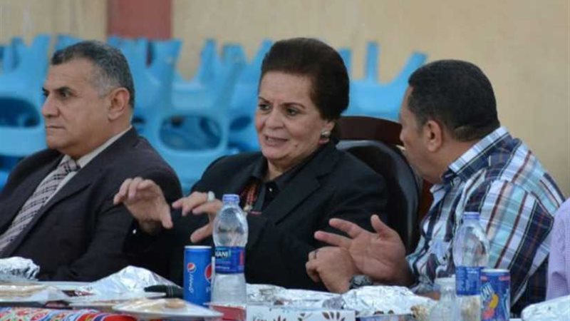 بالصور.. محافظ البحيرة