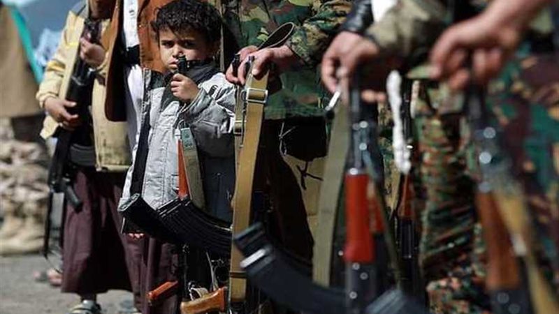 مصادر: الحوثيون جندوا