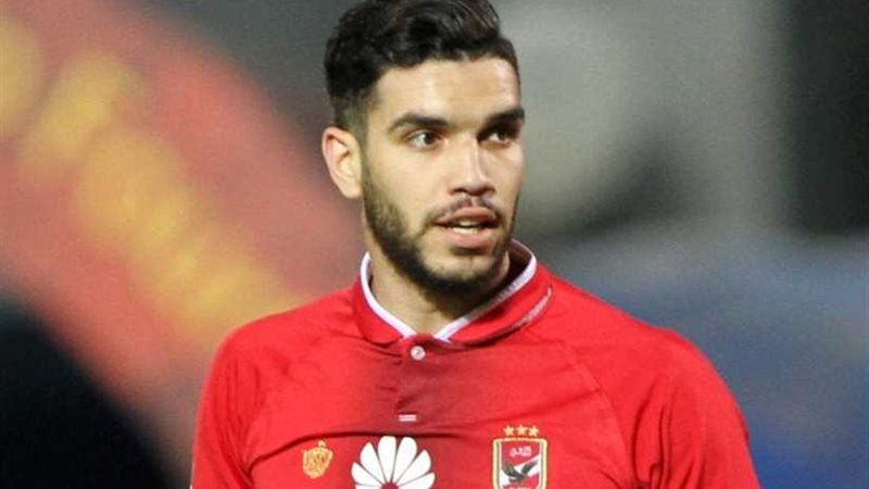 ازارو يتلقى عرض احتراف