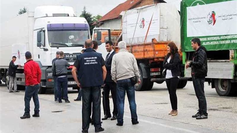 الإمارات ترسل قافلة