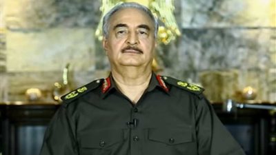 حفتر : ساعة النصر أقتربت على زمرة الإرهاب فى درنة ..فيديو