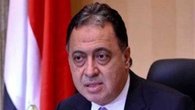 وزير الصحة في اجتماعه مع الأطباء: تطبيق قواعد الزمالة على البورد المصري